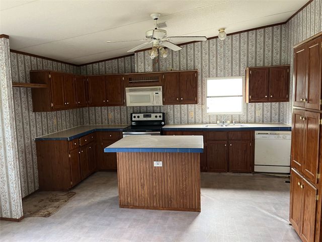 193 Gun Club Road, Denison, TX 75021