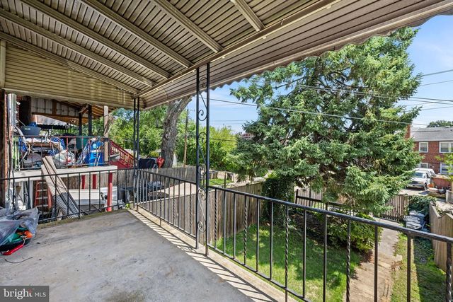 1677 LANGFORD RD, Baltimore, MD 21207