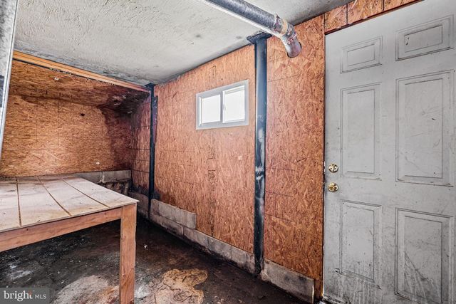 1677 LANGFORD RD, Baltimore, MD 21207