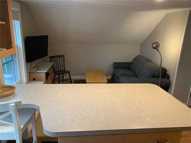 107 Prospect Hill Street 2, Newport, RI 02840