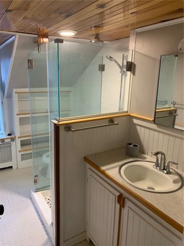 107 Prospect Hill Street 2, Newport, RI 02840