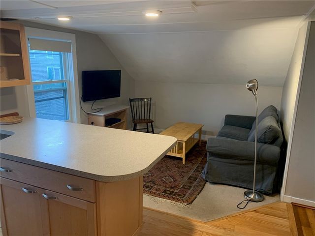 107 Prospect Hill Street 2, Newport, RI 02840