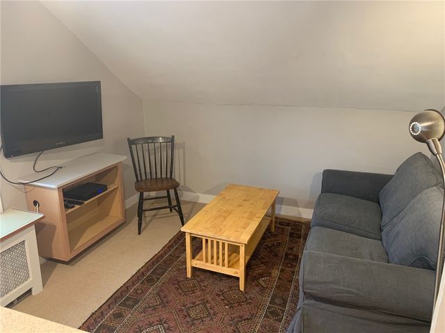 107 Prospect Hill Street 2, Newport, RI 02840