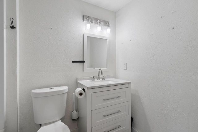 1341 MCCORMICK STREET, Green Bay, WI 54301