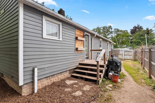 1341 MCCORMICK STREET, Green Bay, WI 54301