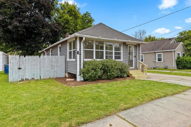 1341 MCCORMICK STREET, Green Bay, WI 54301