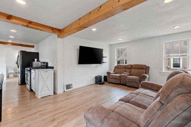 1341 MCCORMICK STREET, Green Bay, WI 54301
