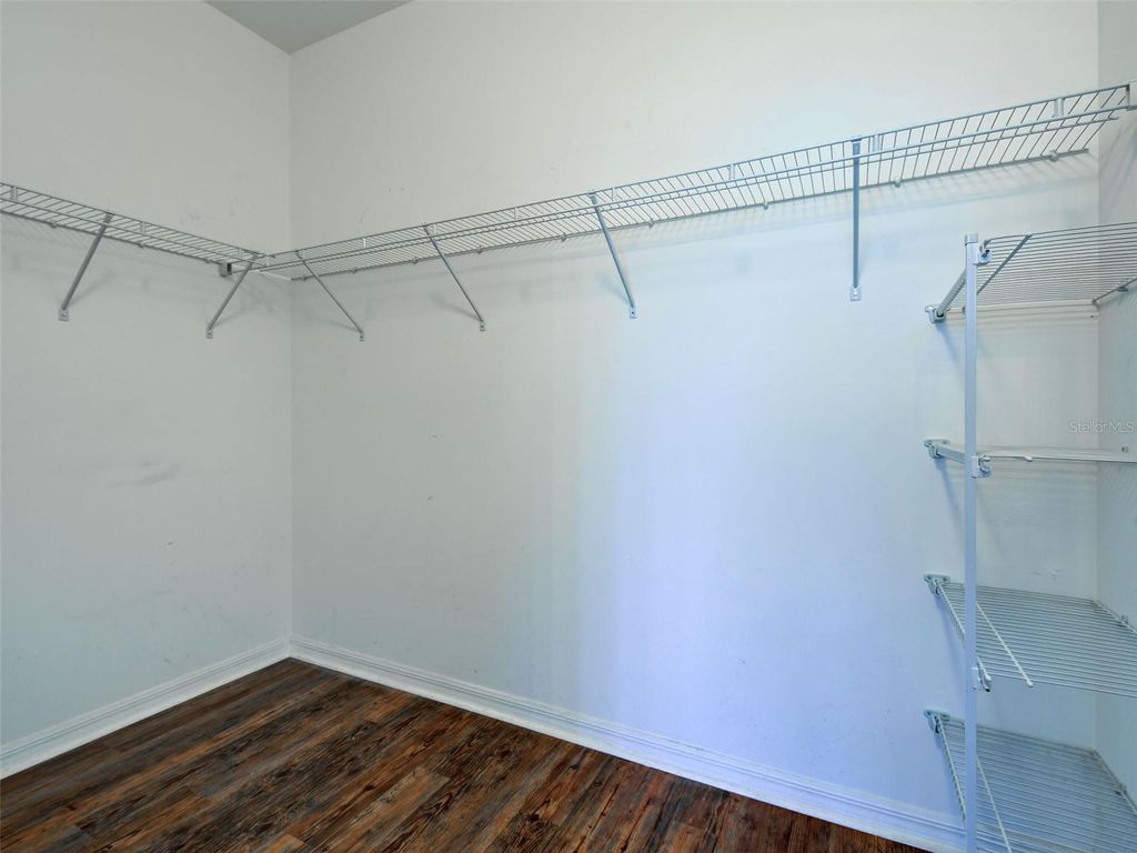 Image 22 of property listing at 4344 LENOX BOULEVARD, Venice, FL 34293