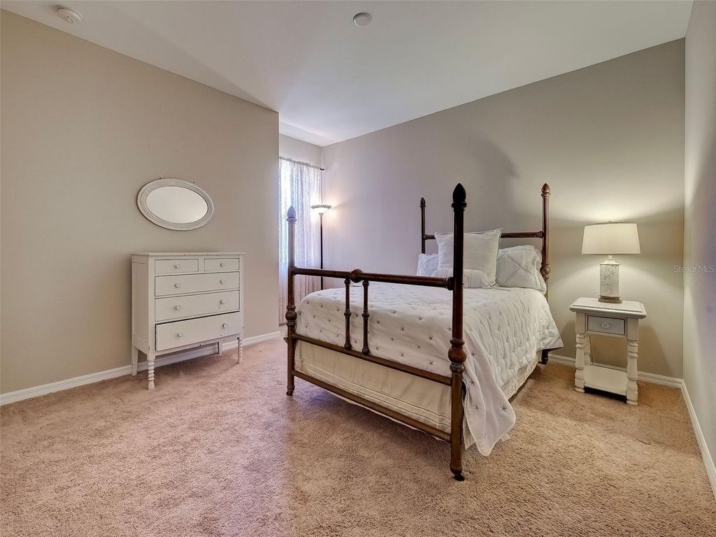 Image 23 of property listing at 4344 LENOX BOULEVARD, Venice, FL 34293