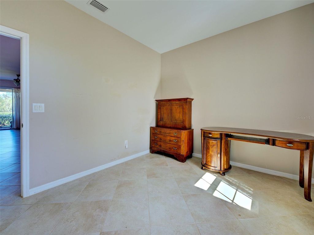 Image 27 of property listing at 4344 LENOX BOULEVARD, Venice, FL 34293