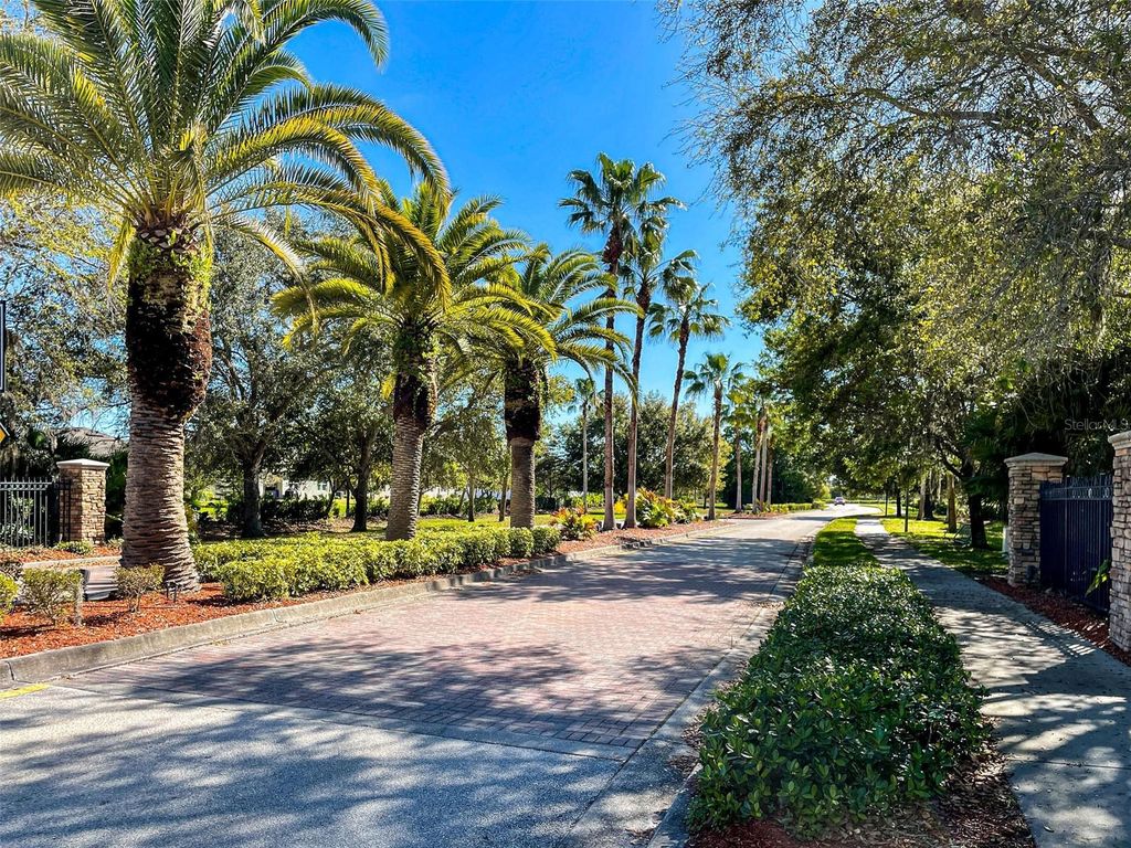 Image 38 of property listing at 4344 LENOX BOULEVARD, Venice, FL 34293