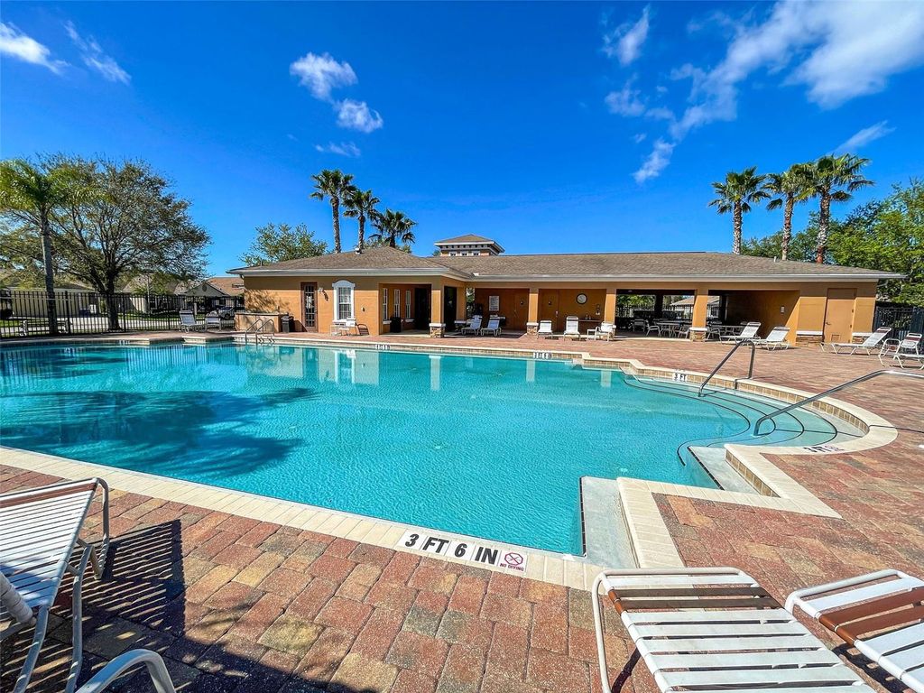 Image 42 of property listing at 4344 LENOX BOULEVARD, Venice, FL 34293