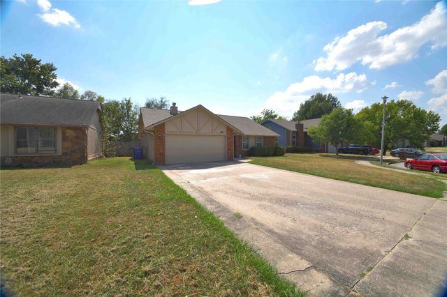 4419 W Madison Place, Broken Arrow, OK 74012