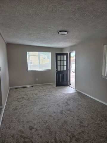 2903 Madison Street NE, Albuquerque, NM 87110