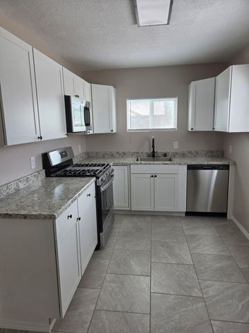 2903 Madison Street NE, Albuquerque, NM 87110