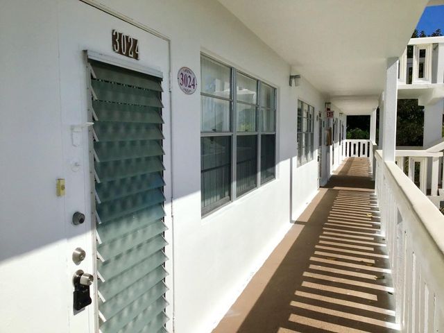 3024 Cambridge B 3024, Deerfield Beach, FL 33442