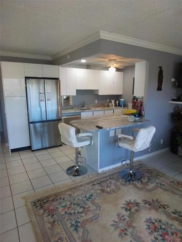 3024 Cambridge B 3024, Deerfield Beach, FL 33442