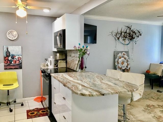 3024 Cambridge B 3024, Deerfield Beach, FL 33442