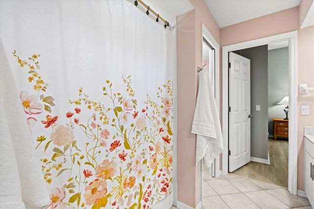 7373 S SERENOA DRIVE, Sarasota, FL 34241