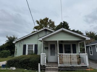 606 W 9th Street, Washington, NC 27889