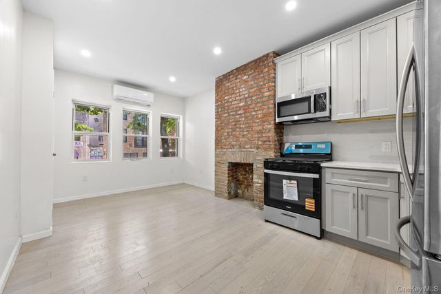 83A Cooper Street, Brooklyn, NY 11207