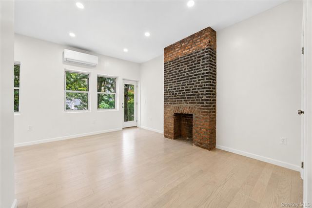 83A Cooper Street, Brooklyn, NY 11207
