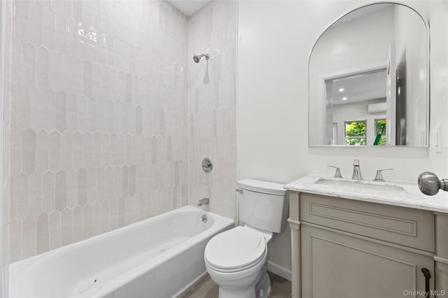 83A Cooper Street, Brooklyn, NY 11207