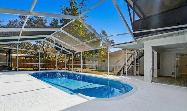 1402 PROVINCETOWN CIRCLE, Lutz, FL 33549