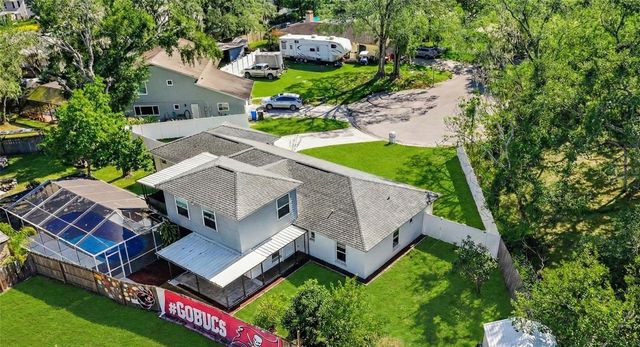 1402 PROVINCETOWN CIRCLE, Lutz, FL 33549