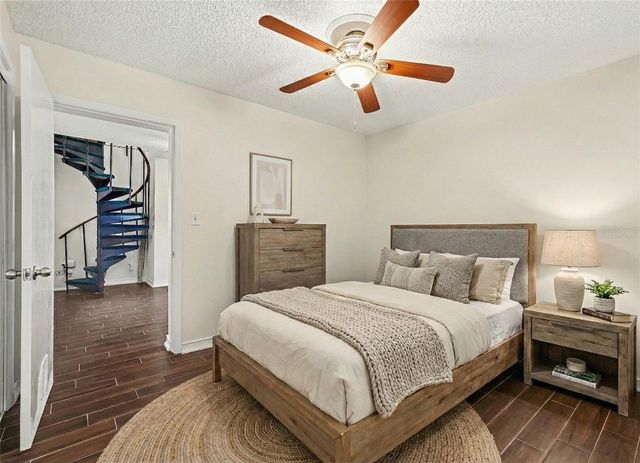 1402 PROVINCETOWN CIRCLE, Lutz, FL 33549