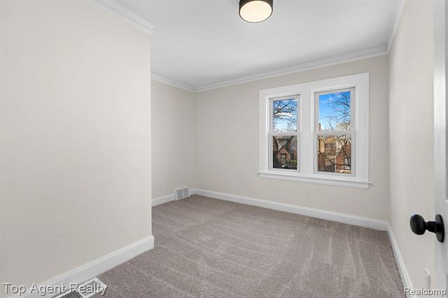 16204 Roselawn Street, Detroit, MI 48221