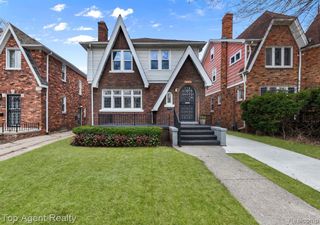 16204 Roselawn Street, Detroit, MI 48221