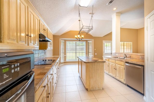 520 Cellars Court, Rockwall, TX 75087