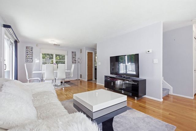 20 Westford St A, Quincy, MA 02169