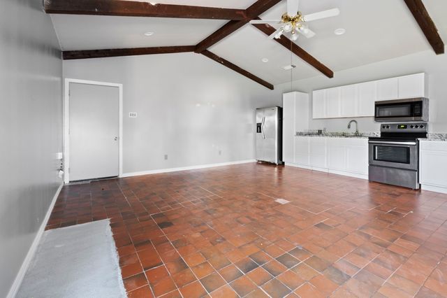 536 Arbor Lane, Lancaster, TX 75134