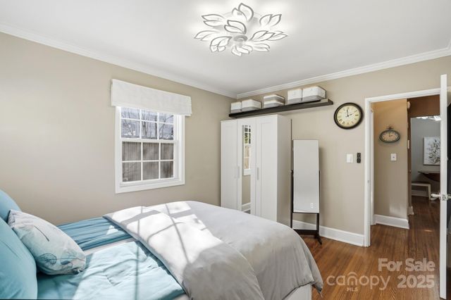 1542 Pecan Avenue, Charlotte, NC 28205