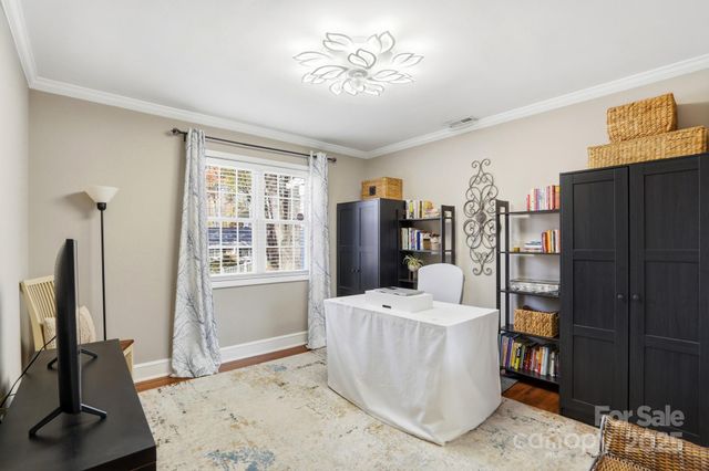 1542 Pecan Avenue, Charlotte, NC 28205