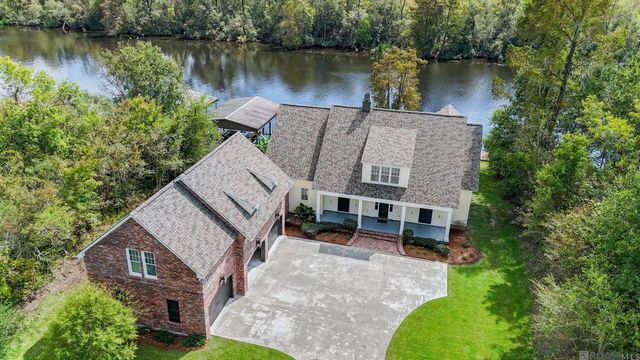 21839 Waterfront East Dr, Maurepas, LA 70449