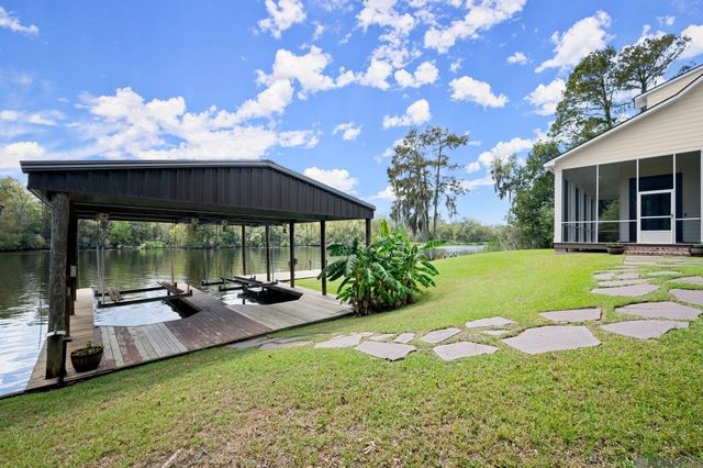 21839 Waterfront East Dr, Maurepas, LA 70449