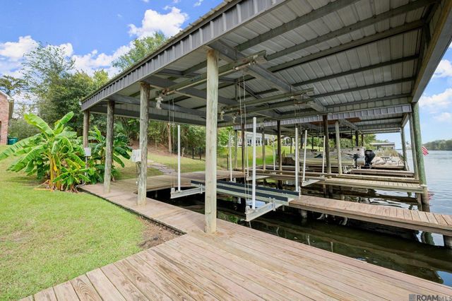 21839 Waterfront East Dr, Maurepas, LA 70449