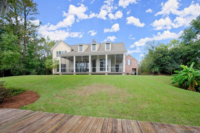 21839 Waterfront East Dr, Maurepas, LA 70449