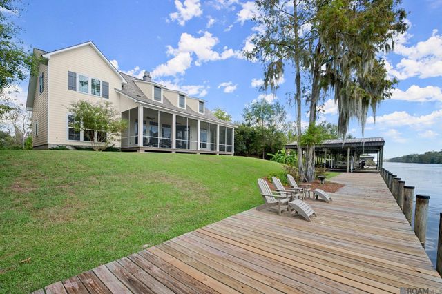 21839 Waterfront East Dr, Maurepas, LA 70449