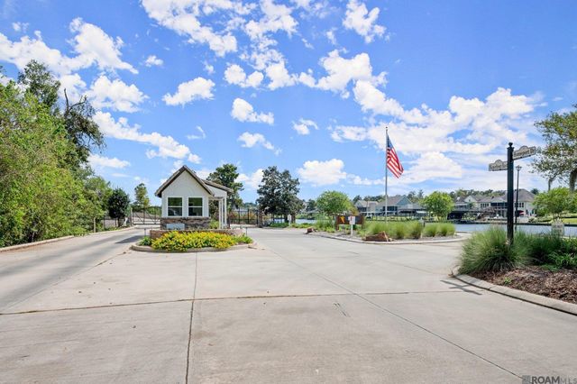 21839 Waterfront East Dr, Maurepas, LA 70449
