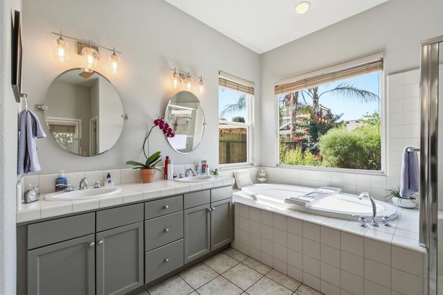 2140 Serena Avenue, Clovis, CA 93619