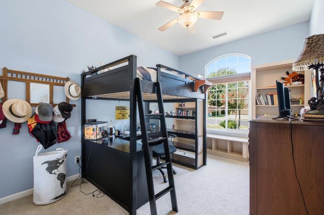 2140 Serena Avenue, Clovis, CA 93619