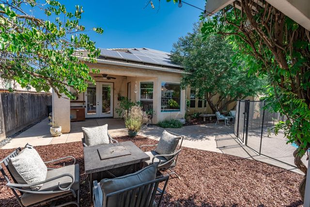 2140 Serena Avenue, Clovis, CA 93619