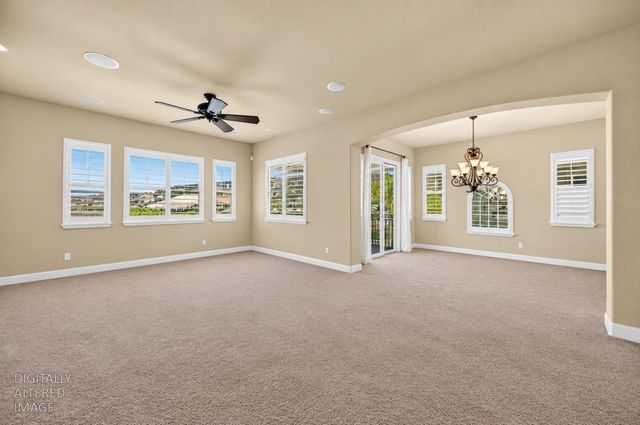 691 Lefevre Dr, Folsom, CA 95630