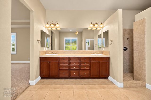 691 Lefevre Dr, Folsom, CA 95630