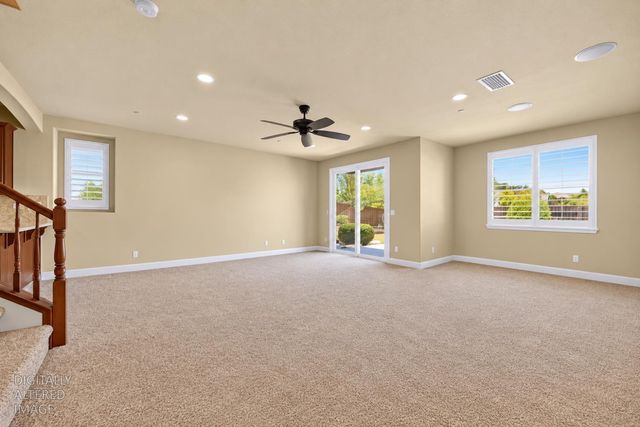 691 Lefevre Dr, Folsom, CA 95630