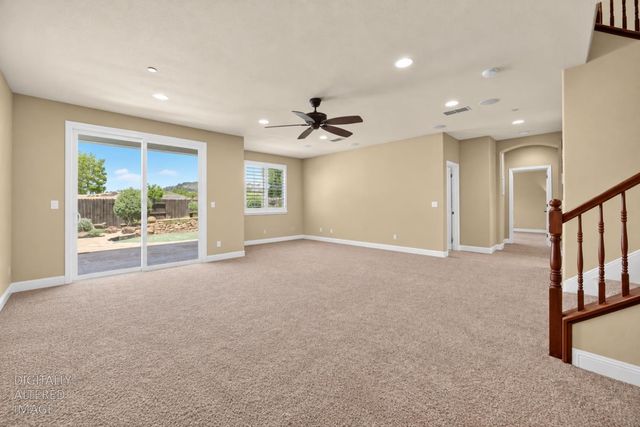 691 Lefevre Dr, Folsom, CA 95630